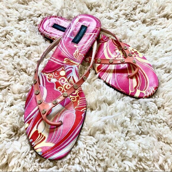 Dolce & Gabbana Pink patent leather Rhinestone Studded Thong Sandals 7.5 - Picture 1 of 6